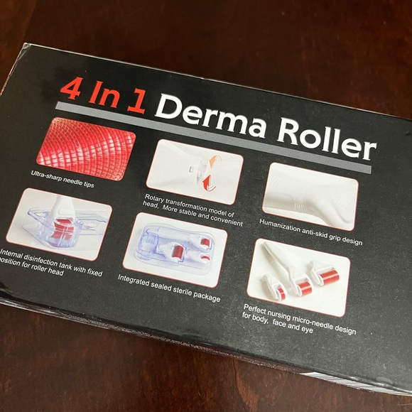 4 in 1 Derma Roller Anti-Ageing Skin Regeneration, Collagen Stimulation Therapy - Picture 2 of 3
